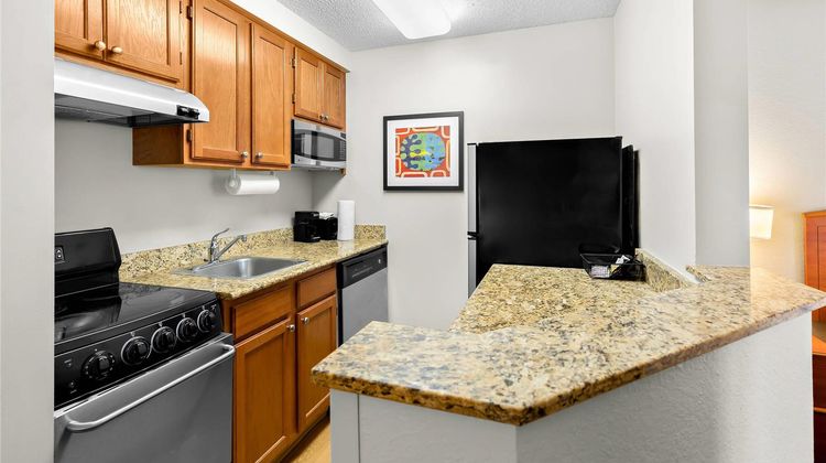 MainStay Suites Suite