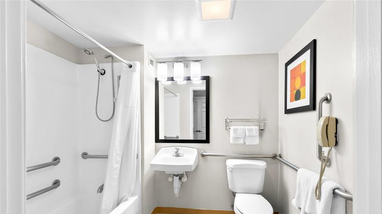 MainStay Suites Room