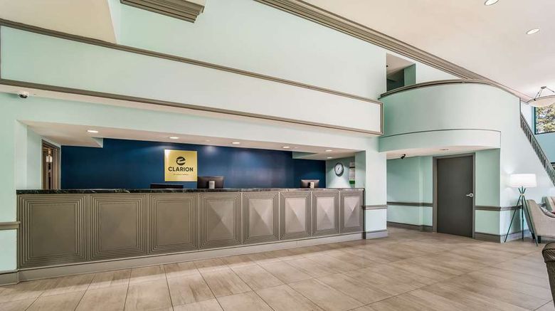 <b>MainStay Suites Florence Lobby</b>. Images powered by <a href="https://iceportal.shijigroup.com/" title="IcePortal" target="_blank">IcePortal</a>.