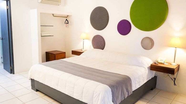<b>TRYP by Wyndham Chetumal Room</b>. Images powered by <a href="https://iceportal.shijigroup.com/" title="IcePortal" target="_blank">IcePortal</a>.