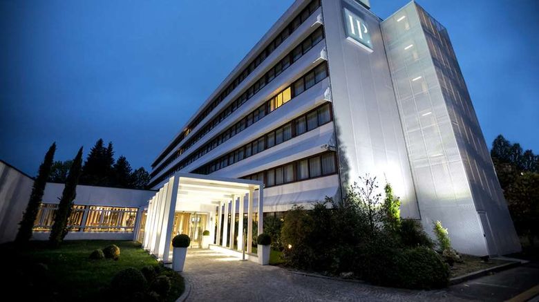 <b>Living Place Hotel Bologna Exterior</b>. Images powered by <a href="https://iceportal.shijigroup.com/" title="IcePortal" target="_blank">IcePortal</a>.