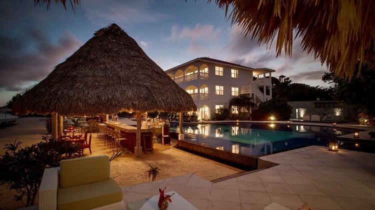 Umaya Resort and Adventures Exterior