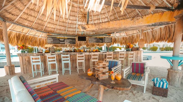 <b>Umaya Resort and Adventures Beach</b>. Images powered by <a href="https://iceportal.shijigroup.com/" title="IcePortal" target="_blank">IcePortal</a>.