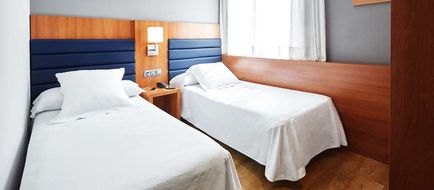 Barcelona Century Hotel Room