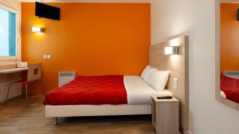 <b>Hotel Premiere Classe Nantes Ouest Room</b>. Images powered by <a href="https://iceportal.shijigroup.com/" title="IcePortal" target="_blank">IcePortal</a>.