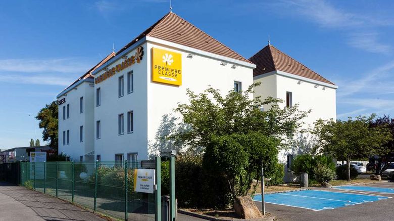 <b>Hotel Premiere Classe Nantes Ouest Exterior</b>. Images powered by <a href="https://iceportal.shijigroup.com/" title="IcePortal" target="_blank">IcePortal</a>.