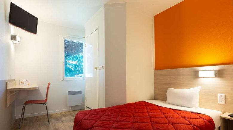 <b>Hotel Premiere Classe Nantes Ouest Room</b>. Images powered by <a href="https://iceportal.shijigroup.com/" title="IcePortal" target="_blank">IcePortal</a>.