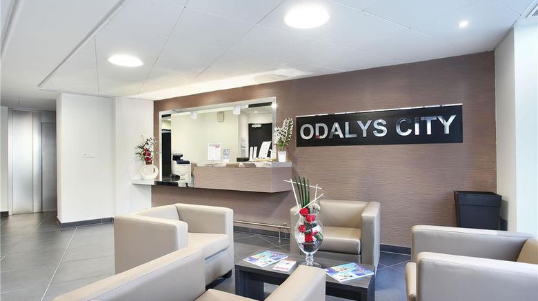Odalys City Marseille Prado Lobby. Images powered by <a href="https://iceportal.shijigroup.com" target="_blank" rel="noopener">Ice Portal</a>.