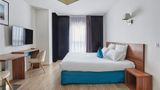 Odalys Paris Rueil Room