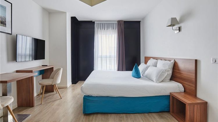 Odalys Paris Rueil Room