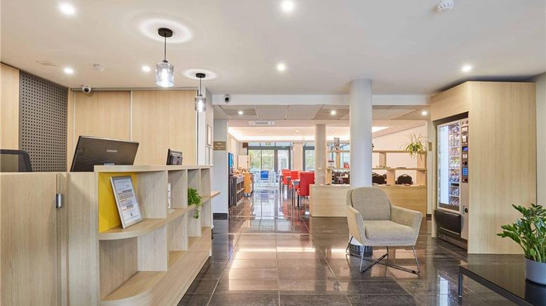 <b>Appart'hotel Odalys Aix Chartreuse Lobby</b>. Images powered by <a href="https://iceportal.shijigroup.com/" title="IcePortal" target="_blank">IcePortal</a>.