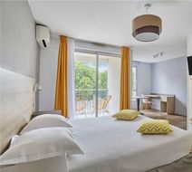 Appart'hotel Odalys Aix Chartreuse Room
