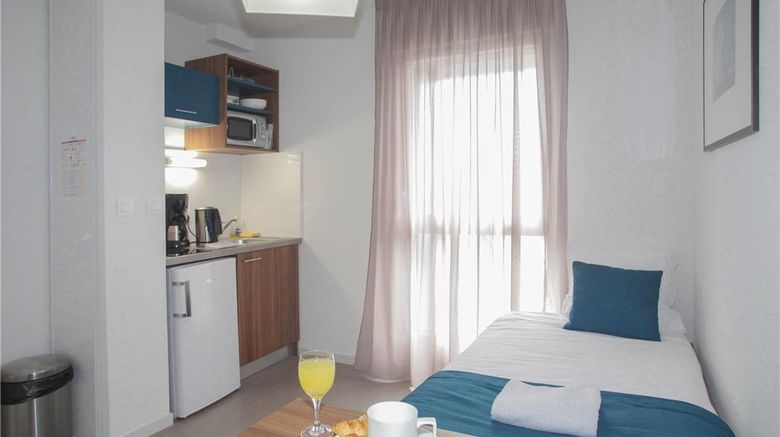 <b>Odalys Saint Jean Room</b>. Images powered by <a href="https://iceportal.shijigroup.com/" title="IcePortal" target="_blank">IcePortal</a>.