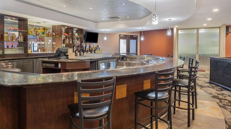 <b>Wyndham Sacramento Restaurant</b>. Images powered by <a href="https://iceportal.shijigroup.com/" title="IcePortal" target="_blank">IcePortal</a>.