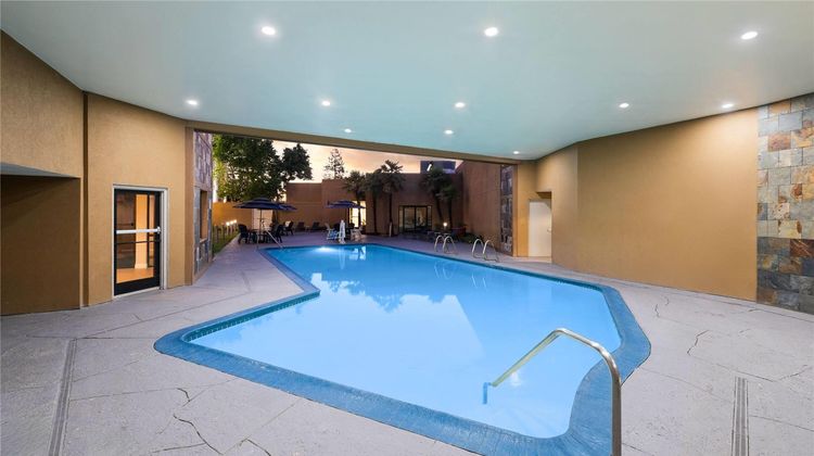 Wyndham Sacramento Pool