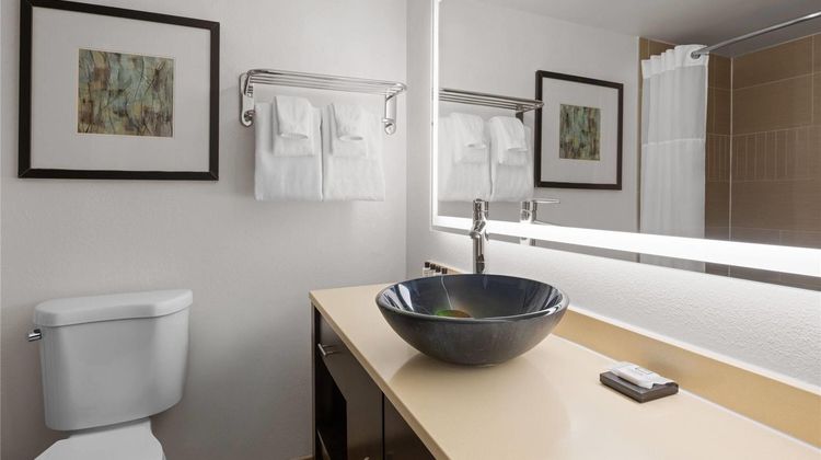 Wyndham Sacramento Room
