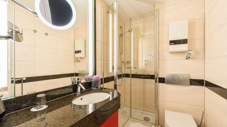 <b>Best Western Plus Hotel Stadtquartier Room</b>. Images powered by <a href="https://iceportal.shijigroup.com/" title="IcePortal" target="_blank">IcePortal</a>.