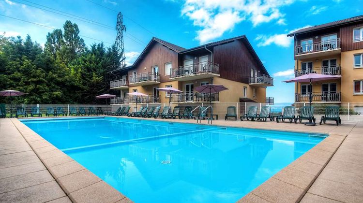 Zenitude Evian Les Terrasses du Lac Pool