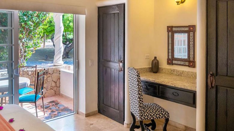 <b>Los Cabos Golf Resort, TC by Wyndham Suite</b>. Images powered by <a href="https://iceportal.shijigroup.com/" title="IcePortal" target="_blank">IcePortal</a>.