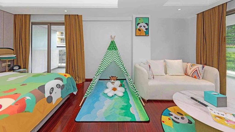 <b>Wingate By Wyndham Yangshuo Room</b>. Images powered by <a href="https://iceportal.shijigroup.com/" title="IcePortal" target="_blank">IcePortal</a>.