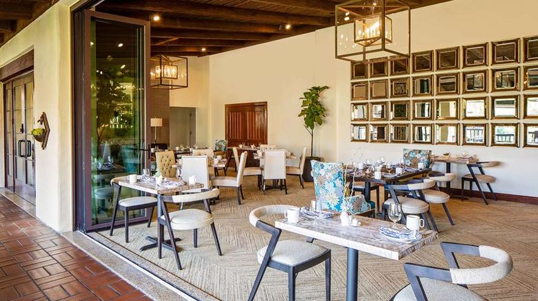 <b>Estancia La Jolla Hotel & Spa Restaurant</b>. Images powered by <a href="https://iceportal.shijigroup.com/" title="IcePortal" target="_blank">IcePortal</a>.