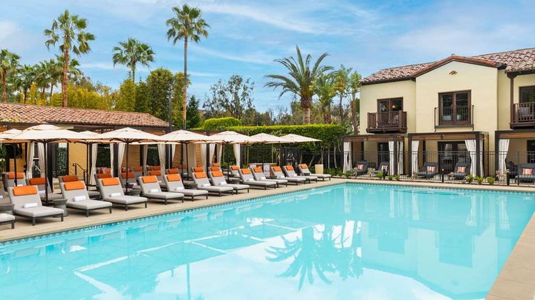 <b>Estancia La Jolla Hotel & Spa Pool</b>. Images powered by <a href="https://iceportal.shijigroup.com/" title="IcePortal" target="_blank">IcePortal</a>.