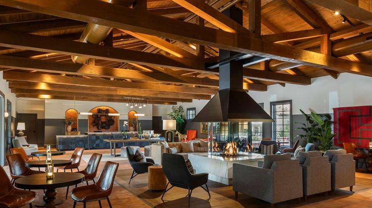 Estancia La Jolla Hotel & Spa Lobby