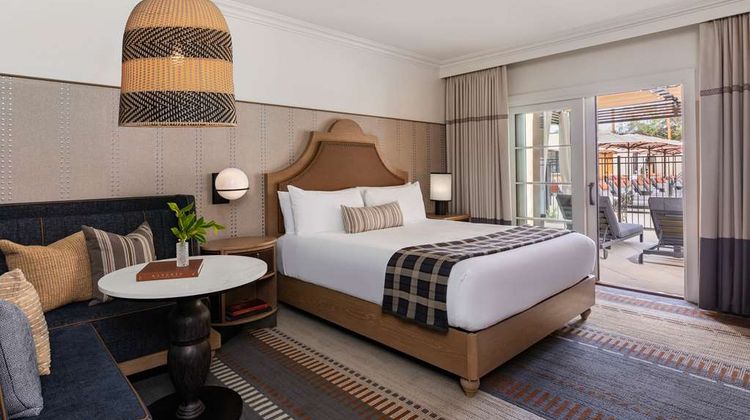Estancia La Jolla Hotel & Spa Room