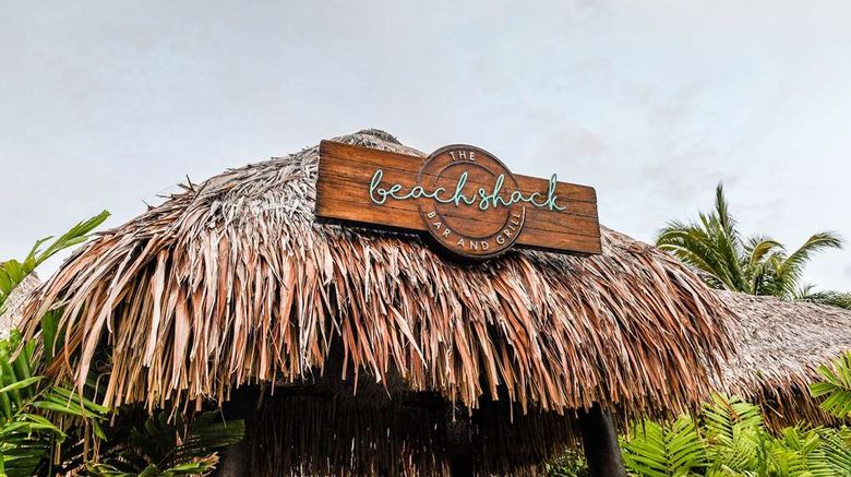 <b>Club Wyndham Denarau Isl, Trademark Coll Restaurant</b>. Images powered by <a href="https://iceportal.shijigroup.com/" title="IcePortal" target="_blank">IcePortal</a>.