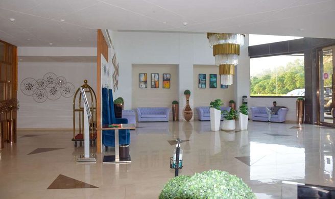 Comfort Inn Vilasa Lobby