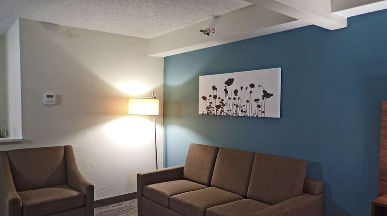 <b>Sleep Inn & Suites Room</b>. Images powered by <a href="https://iceportal.shijigroup.com/" title="IcePortal" target="_blank">IcePortal</a>.