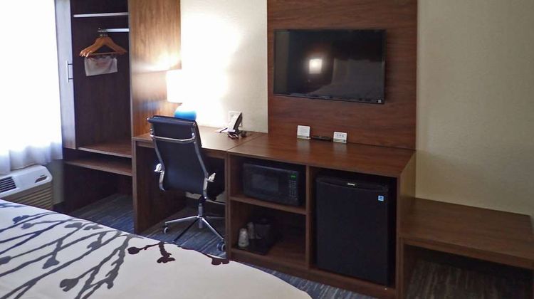Sleep Inn And Suites California Room