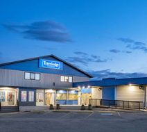 Travelodge by Wyndham Fort St John Exterior