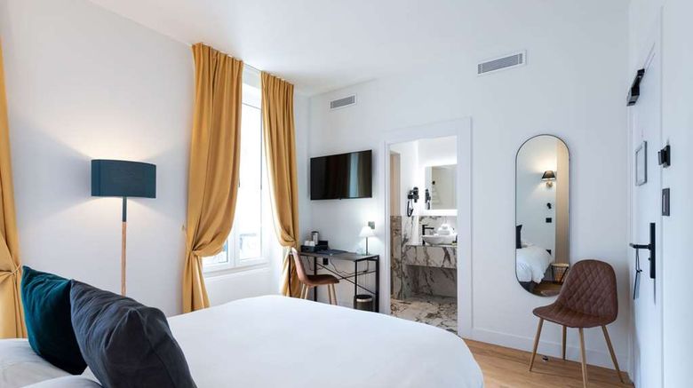<b>Hotel Nice Cote D'Azur Room</b>. Images powered by <a href="https://iceportal.shijigroup.com/" title="IcePortal" target="_blank">IcePortal</a>.