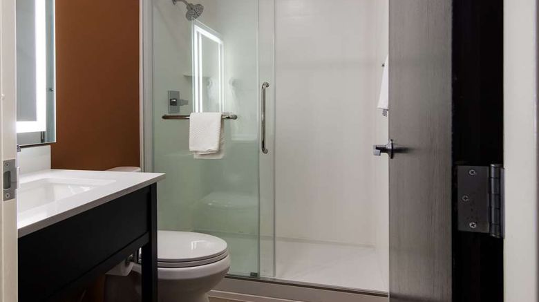 <b>Sleep Inn Room</b>. Images powered by <a href="https://iceportal.shijigroup.com/" title="IcePortal" target="_blank">IcePortal</a>.