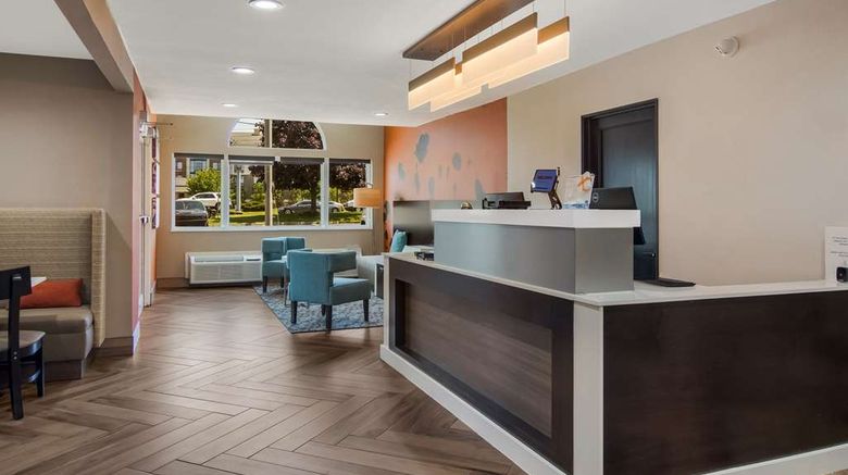<b>Sleep Inn Lobby</b>. Images powered by <a href="https://iceportal.shijigroup.com/" title="IcePortal" target="_blank">IcePortal</a>.