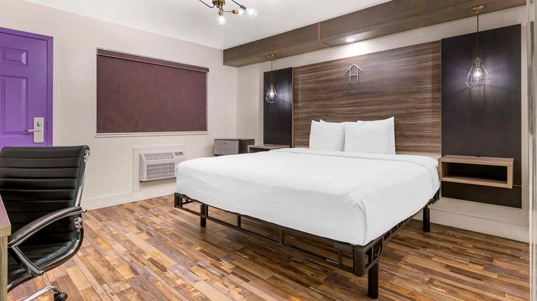 <b>Hotel on Monroe, BW Signature Collection Room</b>. Images powered by <a href="https://iceportal.shijigroup.com/" title="IcePortal" target="_blank">IcePortal</a>.