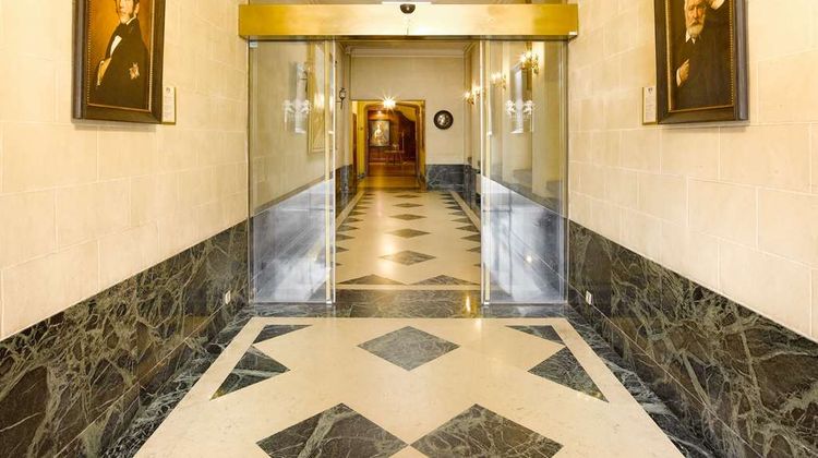 Hotel Damier Lobby