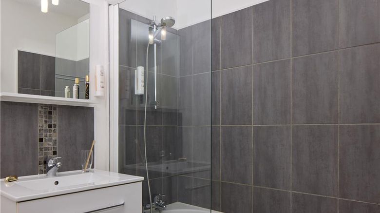 <b>Zenitude Bordeaux Airport Residence Suite</b>. Images powered by <a href="https://iceportal.shijigroup.com/" title="IcePortal" target="_blank">IcePortal</a>.