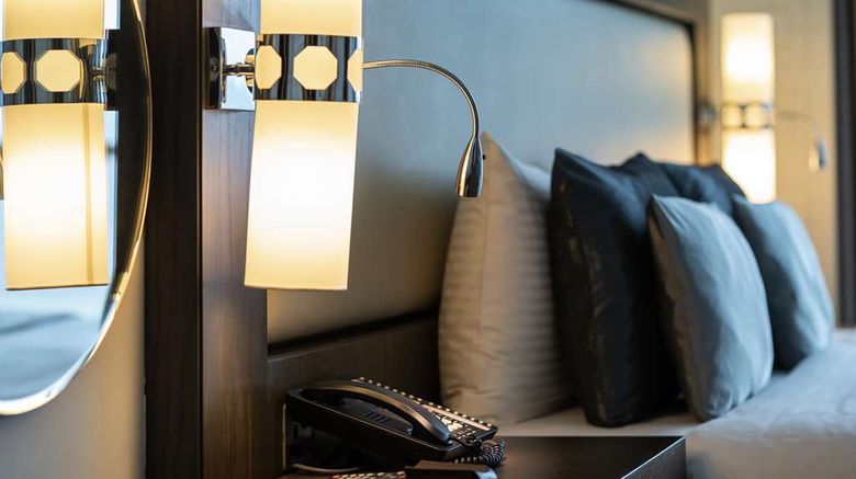 <b>Royal M Hotel Room</b>. Images powered by <a href="https://iceportal.shijigroup.com/" title="IcePortal" target="_blank">IcePortal</a>.