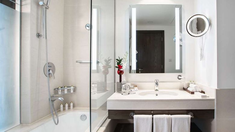 <b>Royal M Hotel Room</b>. Images powered by <a href="https://iceportal.shijigroup.com/" title="IcePortal" target="_blank">IcePortal</a>.