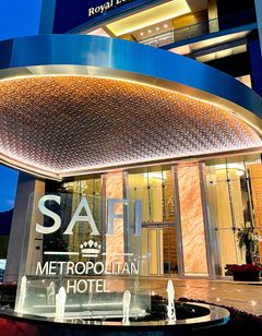 Safi Royal Luxury Metropolitan