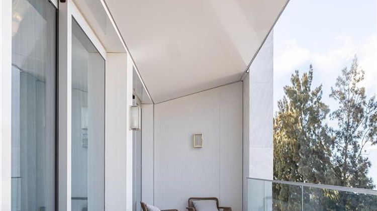Hyatt Regency Lisbon Suite