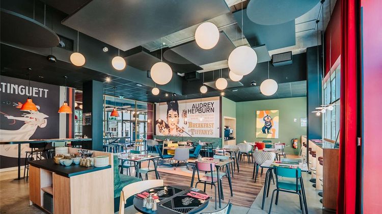 Ibis Styles Lens Centre Gare Exterior