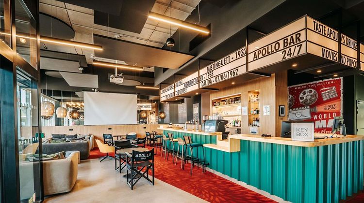 Ibis Styles Lens Centre Gare Exterior