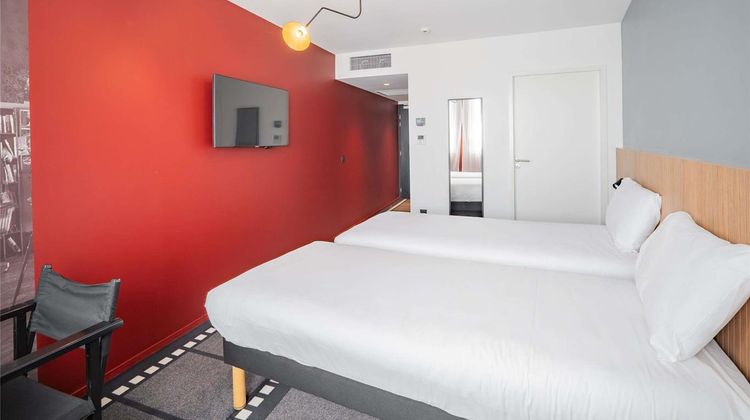 Ibis Styles Lens Centre Gare Room