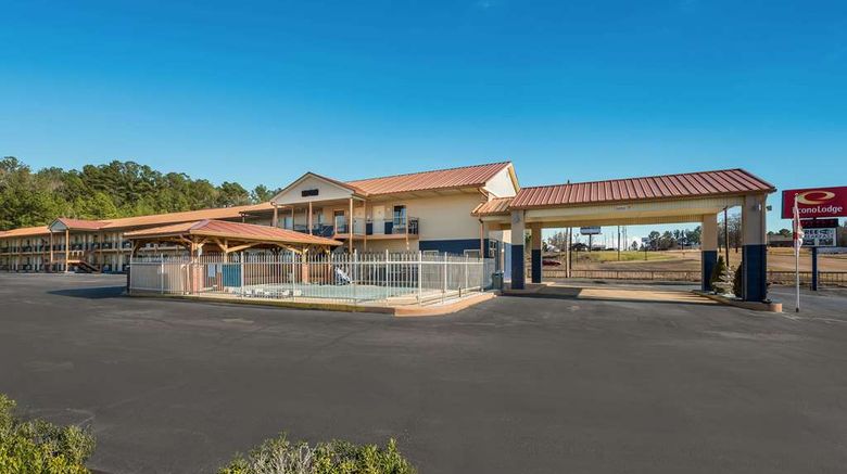 <b>Econo Lodge Exterior</b>. Images powered by <a href="https://iceportal.shijigroup.com/" title="IcePortal" target="_blank">IcePortal</a>.
