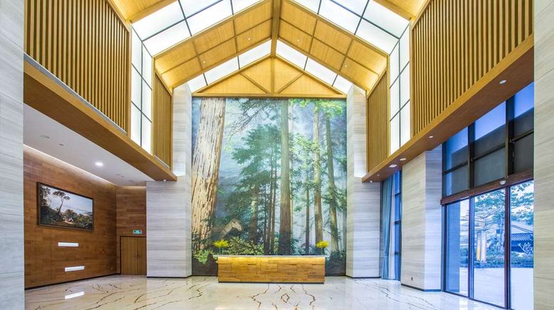 <b>Wyndham Garden Heyuan Lobby</b>. Images powered by <a href="https://iceportal.shijigroup.com/" title="IcePortal" target="_blank">IcePortal</a>.