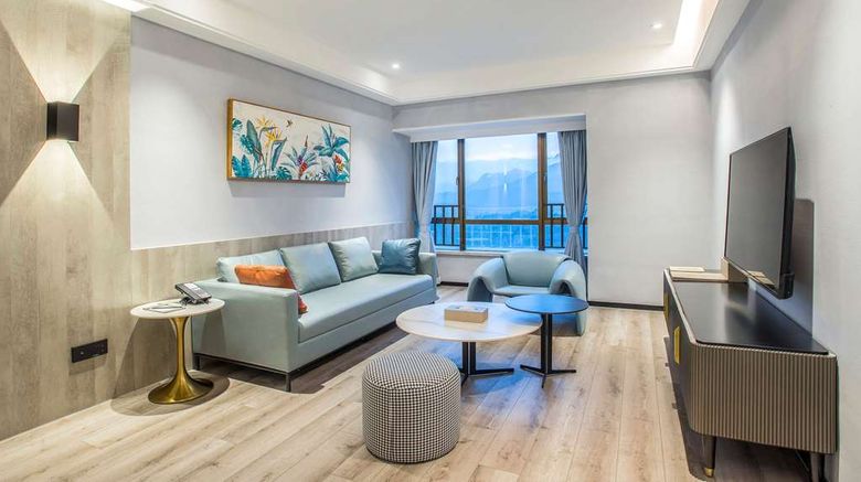 <b>Wyndham Garden Heyuan Room</b>. Images powered by <a href="https://iceportal.shijigroup.com/" title="IcePortal" target="_blank">IcePortal</a>.