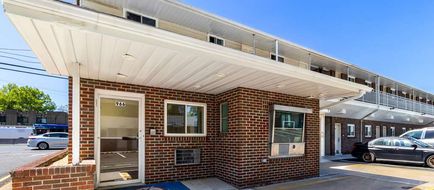 ABVI Avenel Woodbridge Exterior